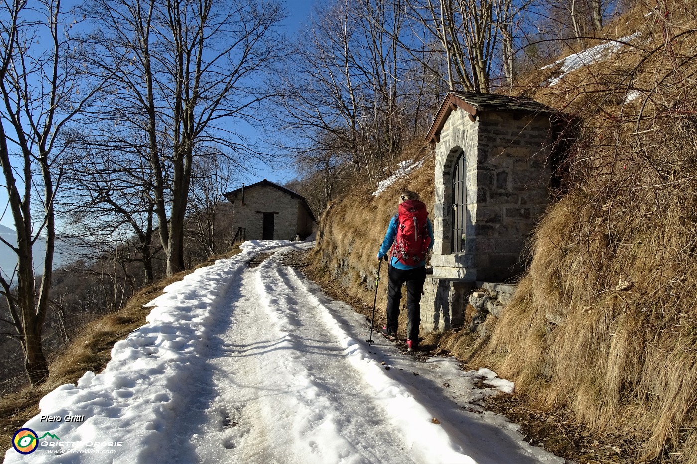15 In cammino sulla stradetta agrosilvopastorale  segnavia 578..JPG